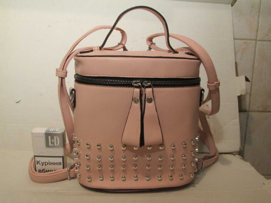 Сумка рюкзак через плечо женская кожзам Sofiya розовая