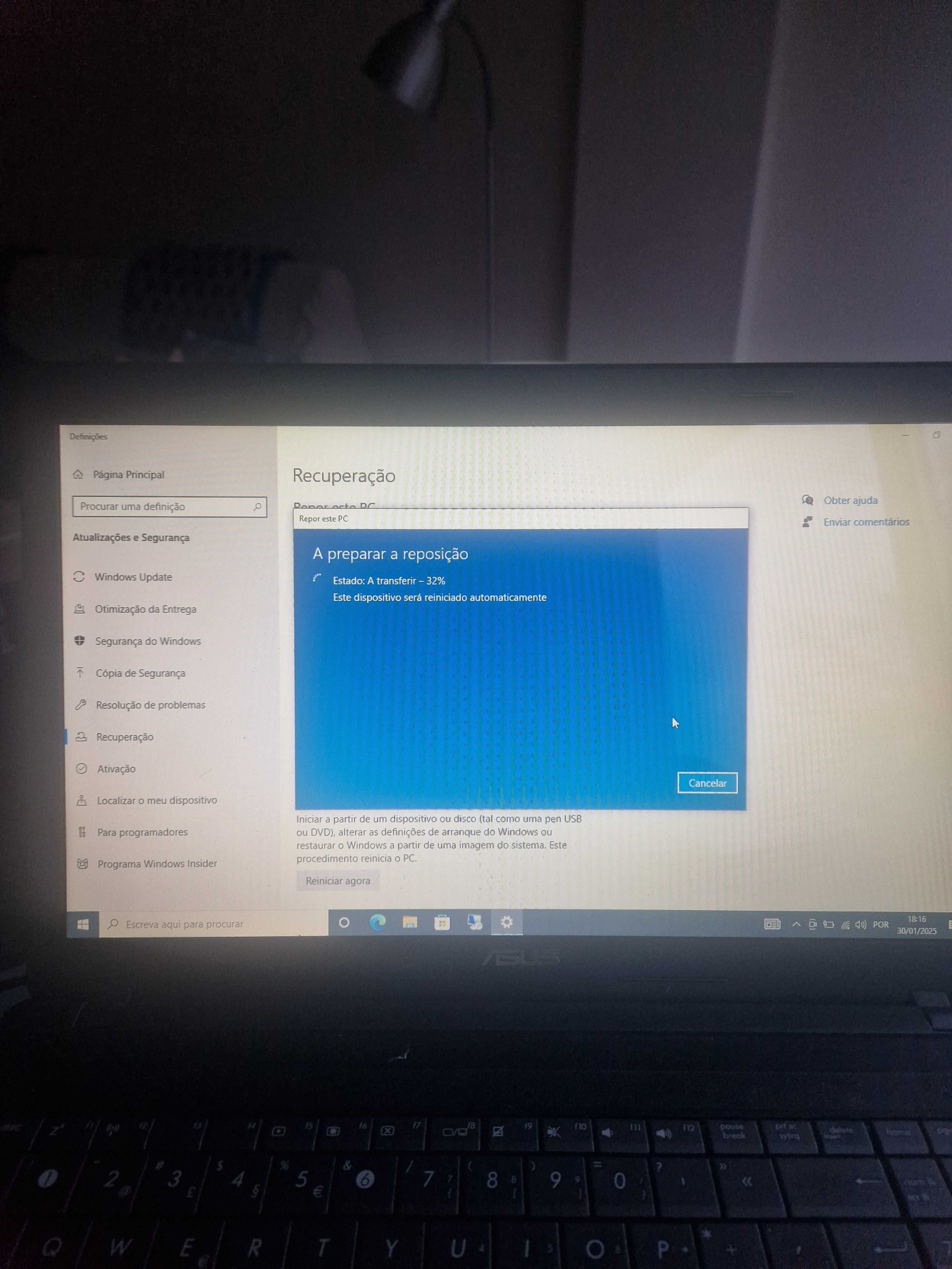 Computador portátil ASUS