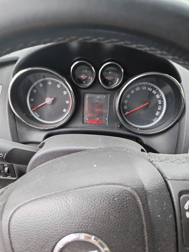 Opel astra J 1.4 turbo