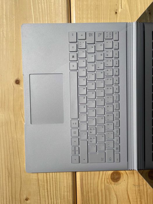 Уцінка! Сенсорний Laptop Microsoft Surface Book2/i5-7300U/8GB/256Gb/3К