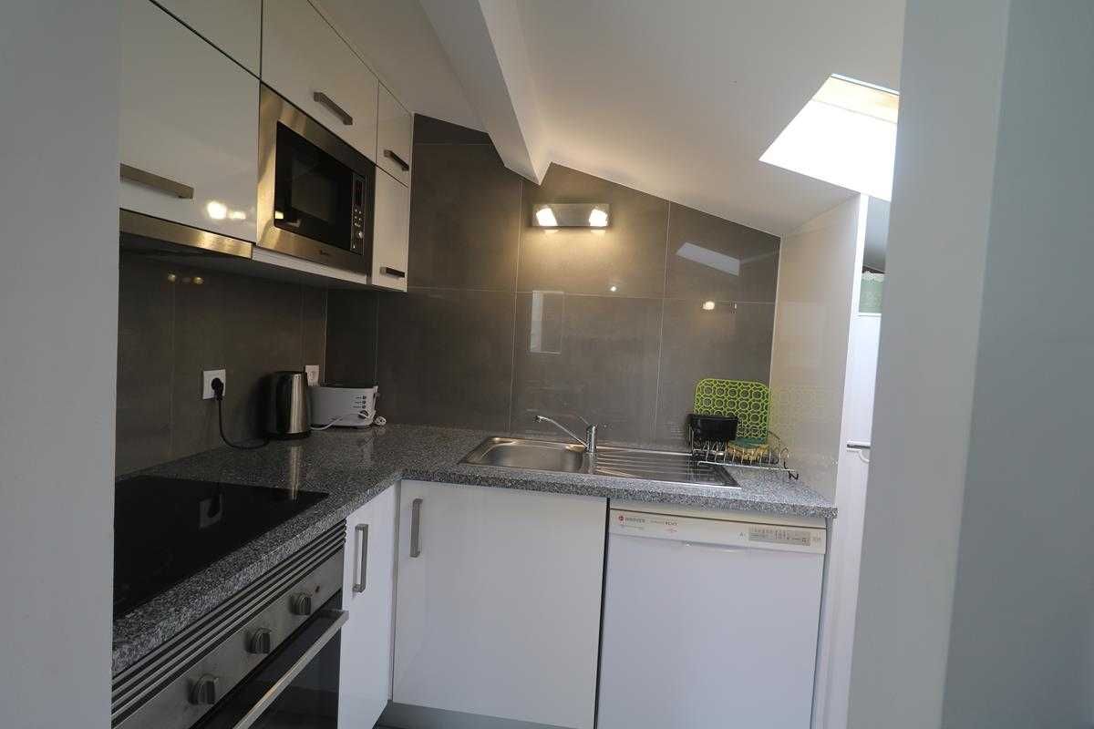 Apartamento T1 para férias na zona histórica de São Martinho do Porto