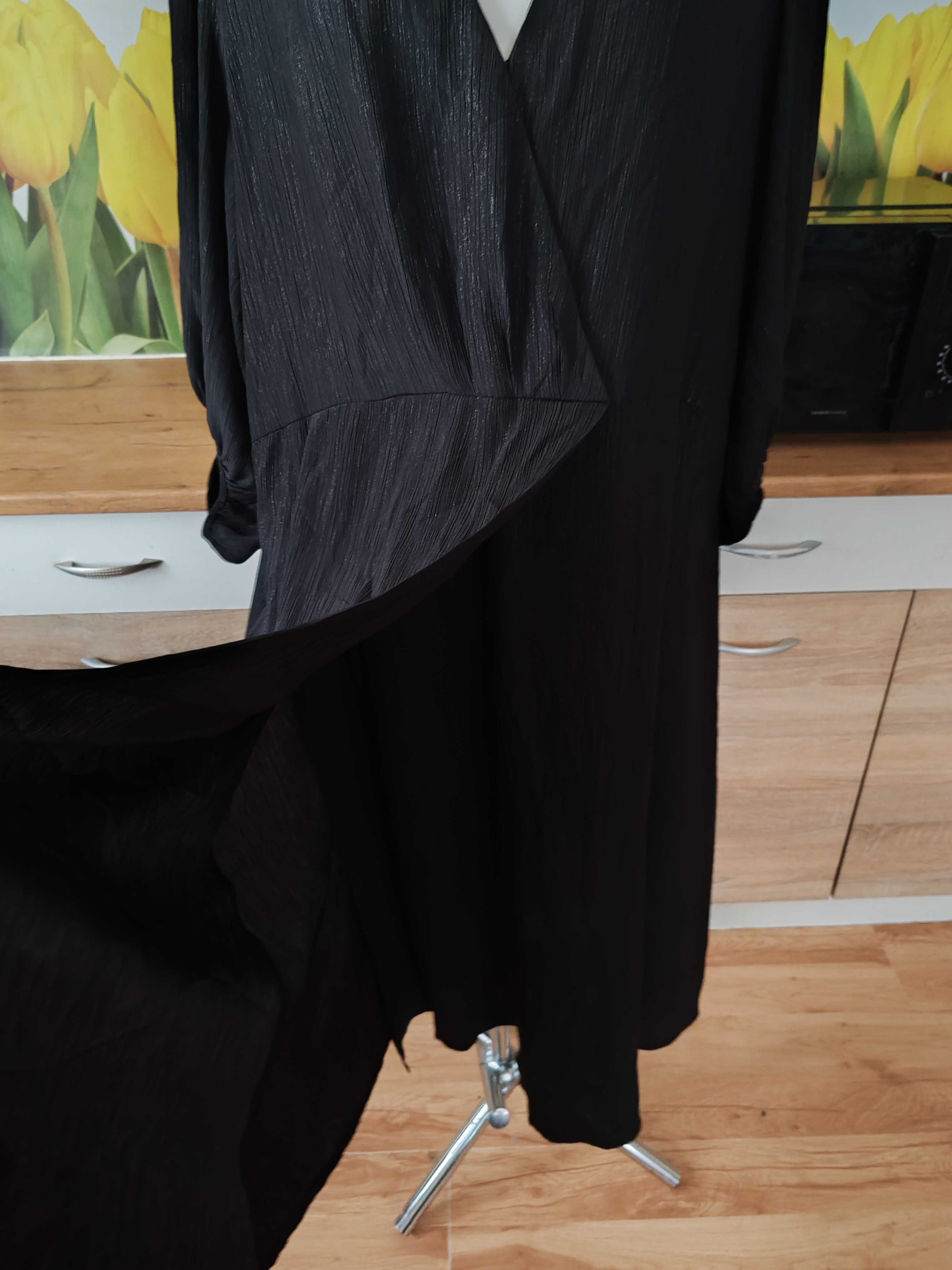 Ciekawa lekka koktajlowa sukienka H&M rozmiar ok 50 poliester