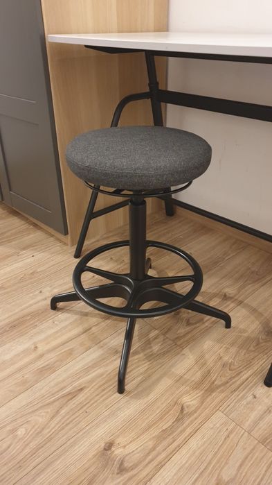 Regulowane krzesło IKEA