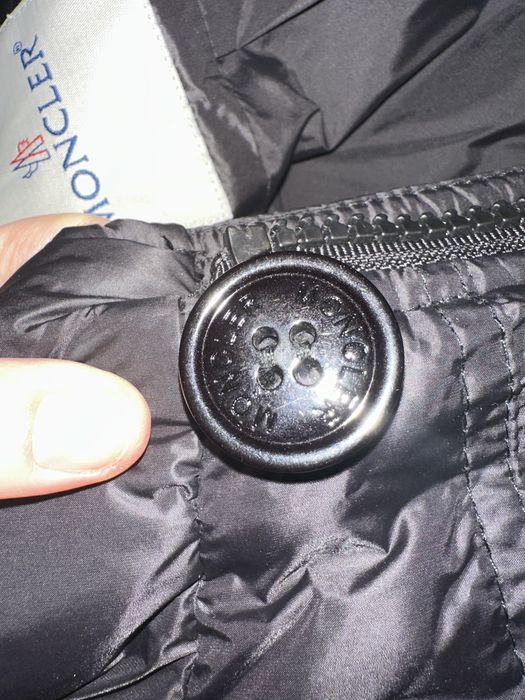 Пуховик Moncler чоловічій