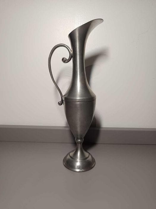 Jarra em Estanho 95% – Criações J. Dores, Portugal
