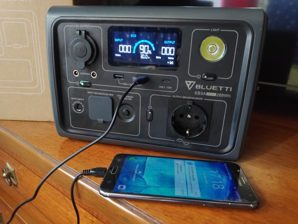 Зарядная станция Bluetti eb3a