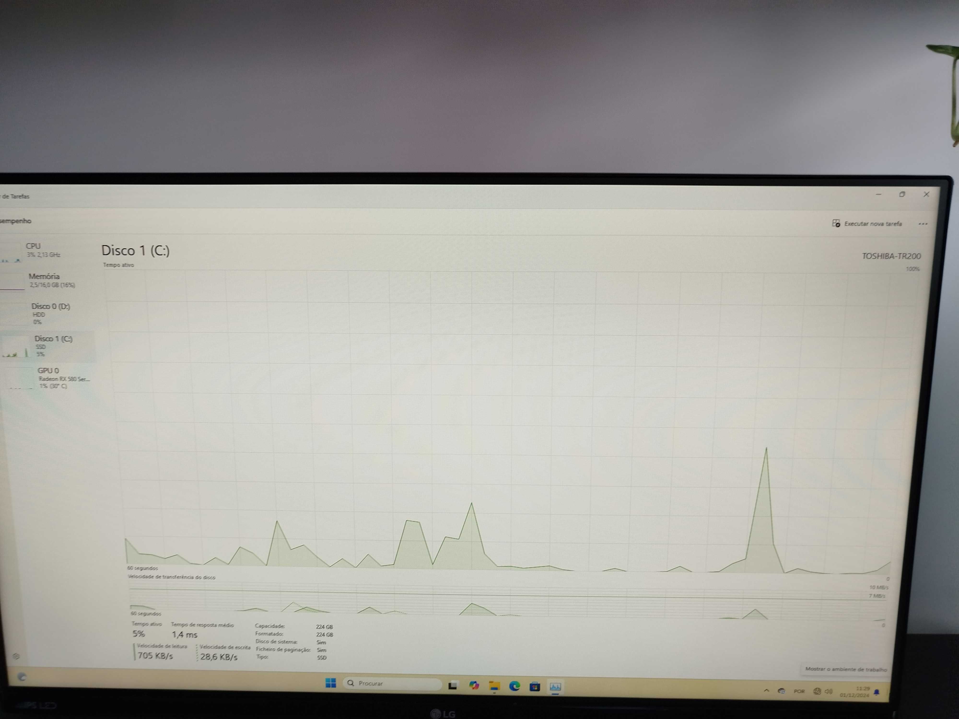 PC + Monitor / i5-8400 / 16GB RAM / RX580 8GB / LG LED 24"