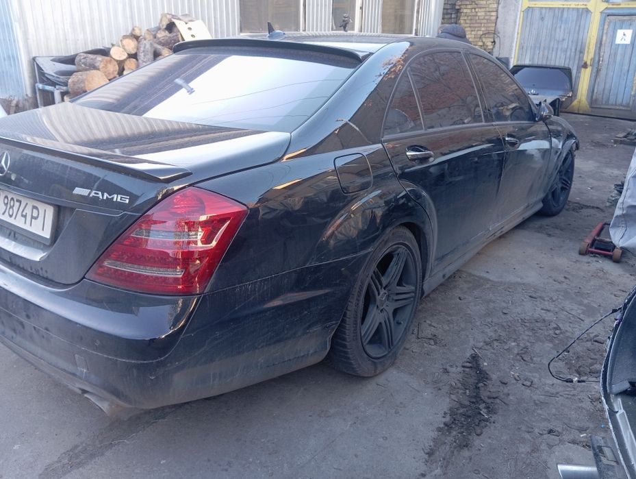 Кузові елементи Mercedes W221 колір 197