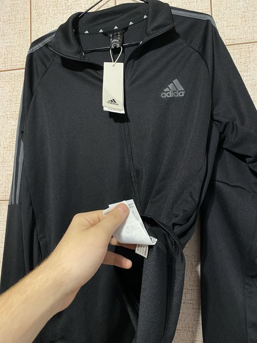 нова кофта олімпійка зіпка adidas new collection