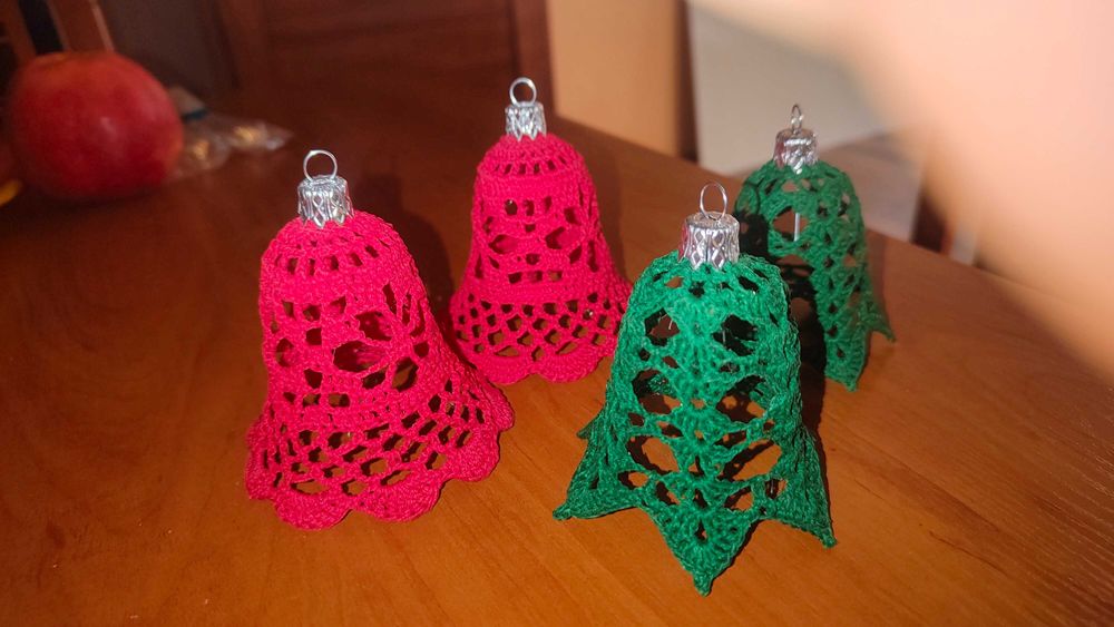 Ozdoby świąteczne na szydełku dzwonek