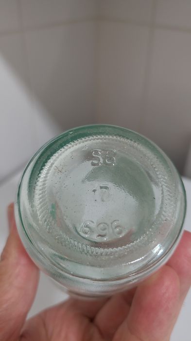 Antiga garrafa de vidro pirogravada de refrigerante Castralenca