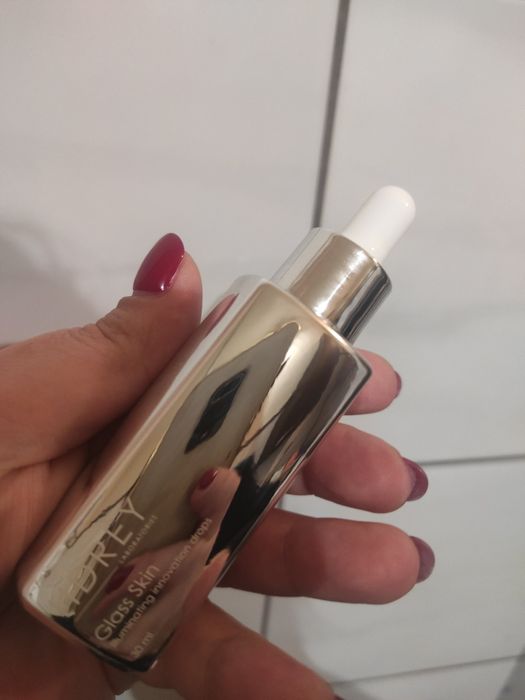 Hdrey glass skin serum