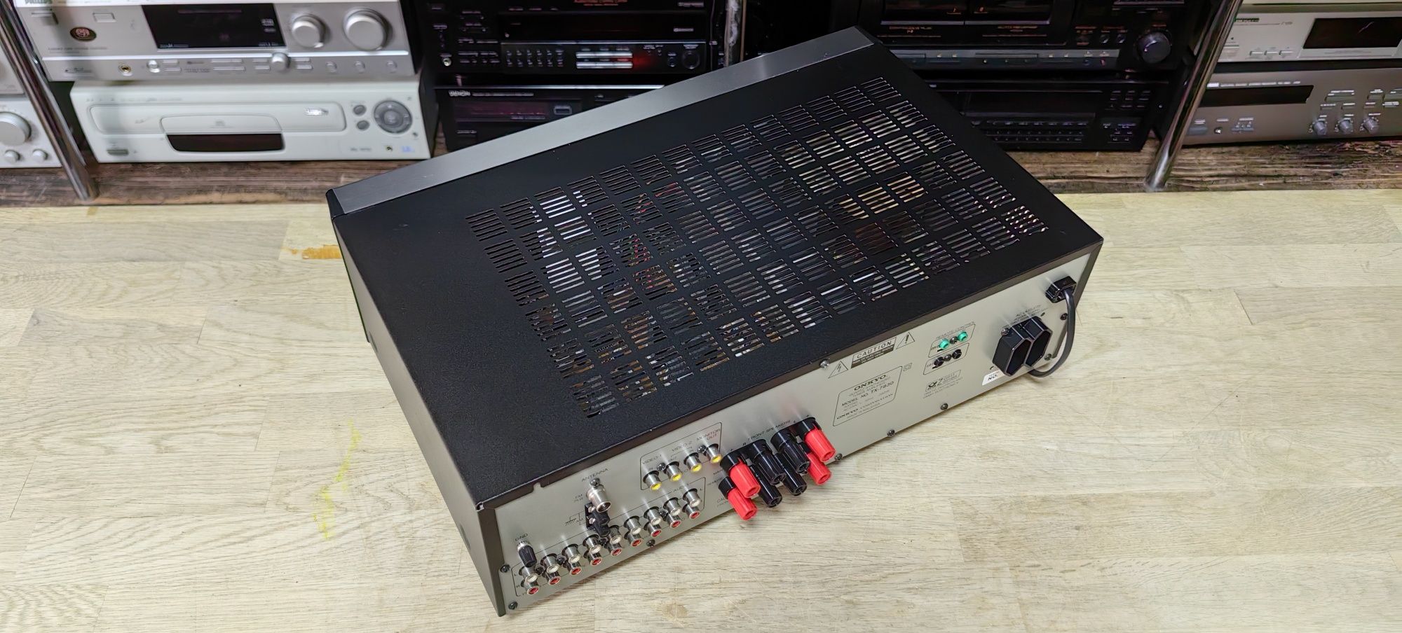 Ресивер Onkyo TX-7830/4Ω