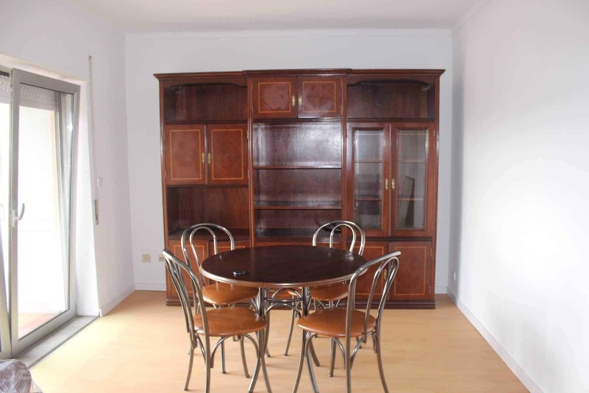 quarto para arrendar