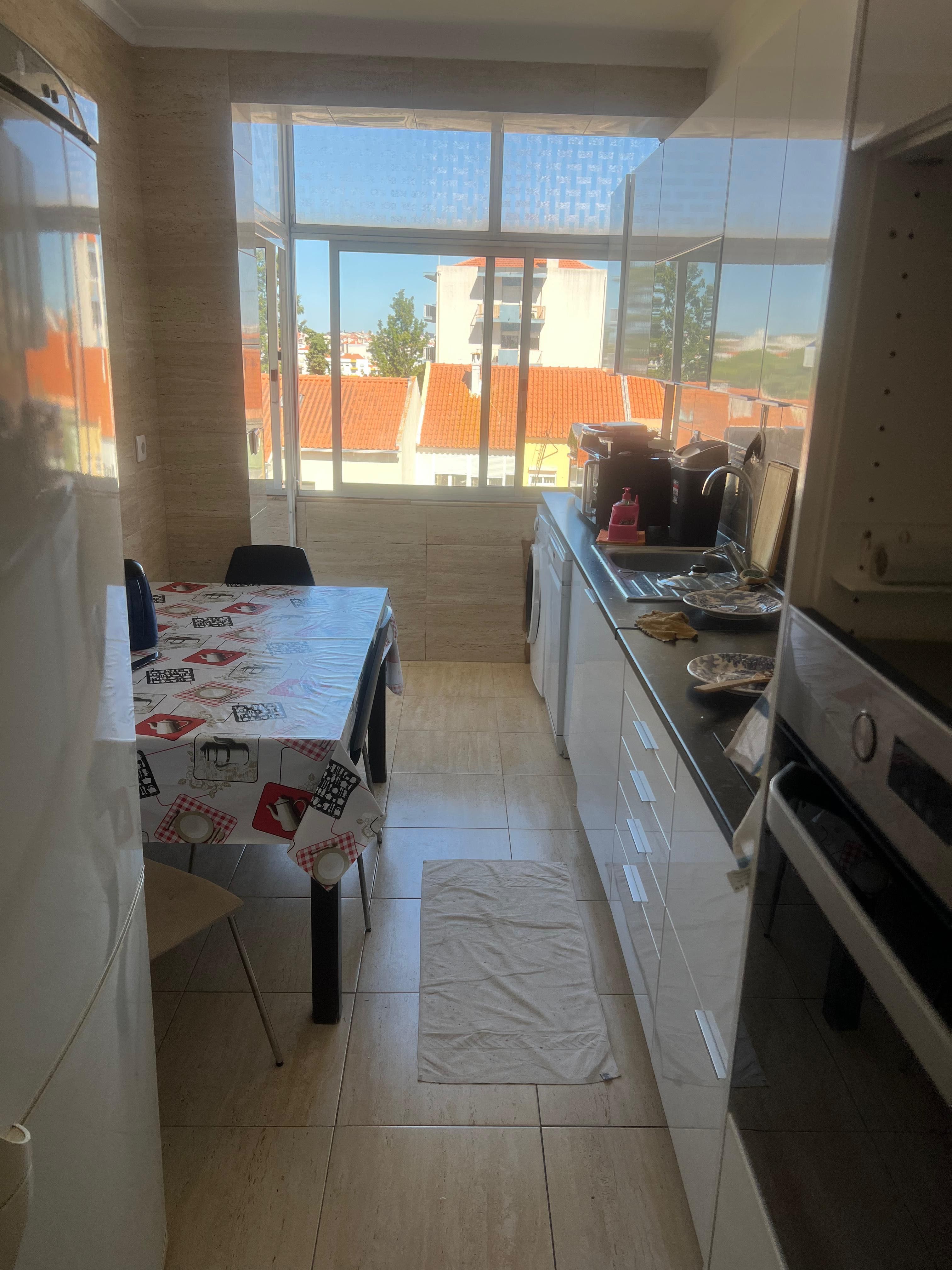 Quarto para arrendar