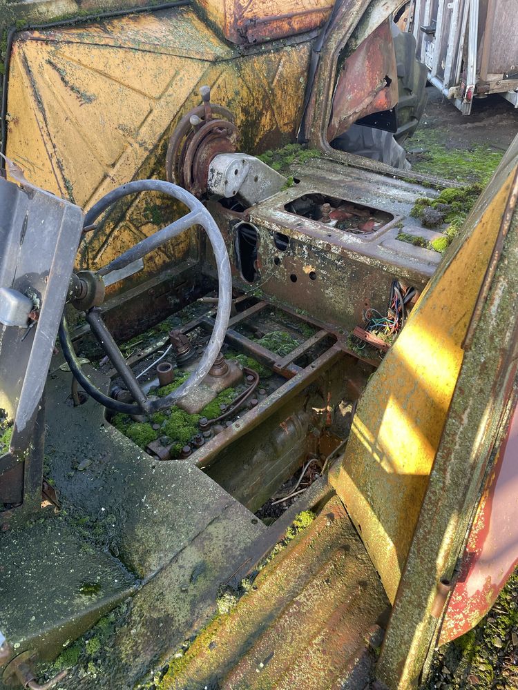 Ursus ursusy 3 sztuki 914 C385 902 uszkodzone z dokumentami