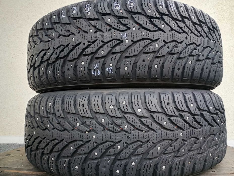 235/65 r17 2шт. Nokian 18р. зима шини резина 235 65 17 (w46*2)