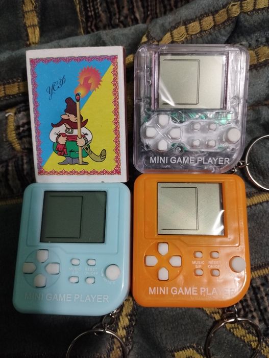 Pocket Tetris тетрис карманный