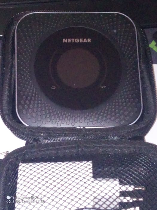 Router mobilny NETGEAR Nighthawk M1 MR1100 — pełny zestaw, bardzo dobr