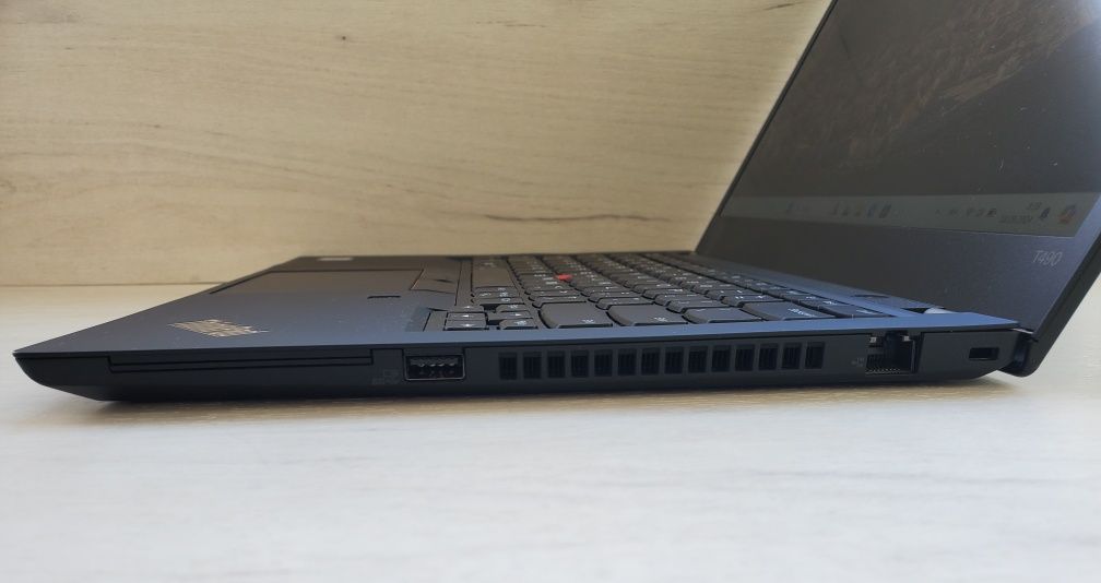 Lenovo ThinkPad T490 8/256 GB FullHD IPS Сенсорний! i5-8365U 2020 р
