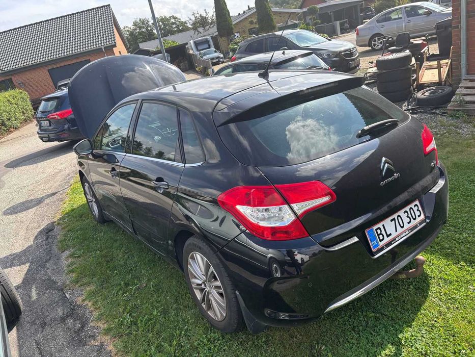 Citroen C4 1.6d niski przebieg.najtanszy