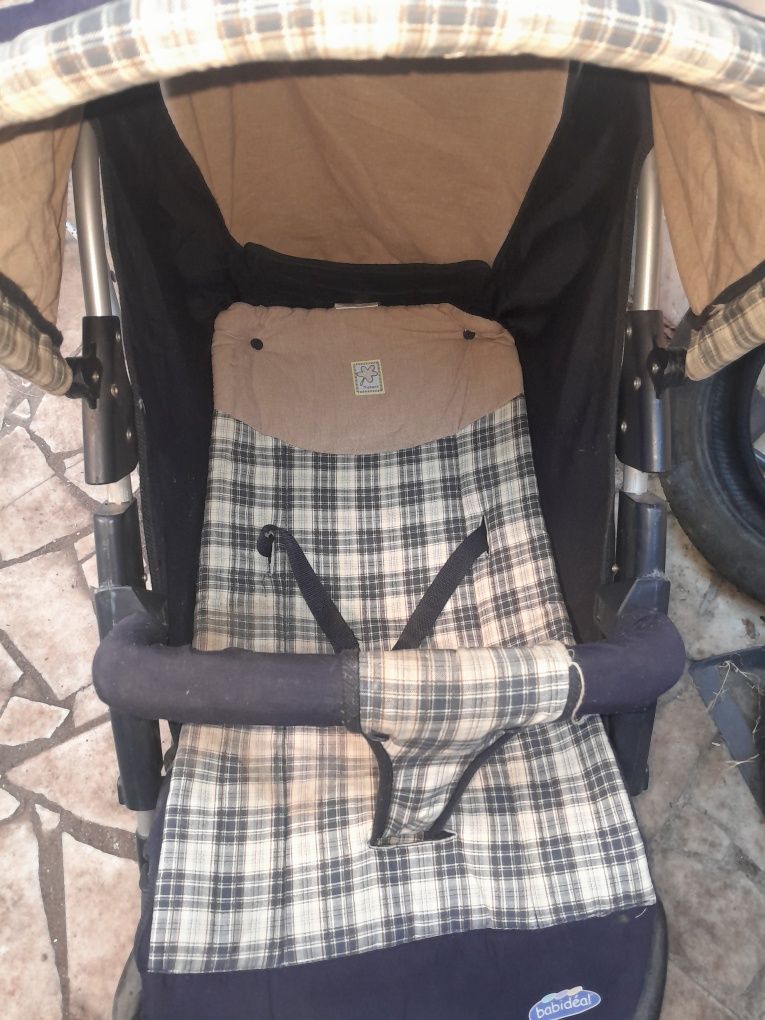 Carrinho bebe + berco portatil 15€