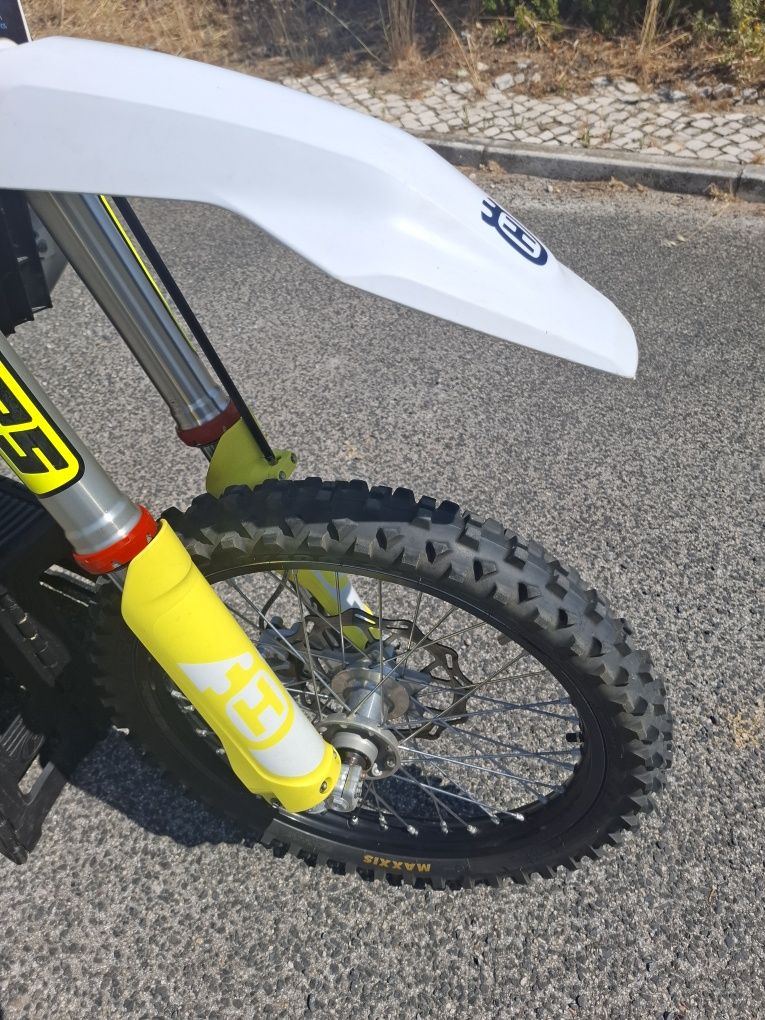 Husqvarna FC 250