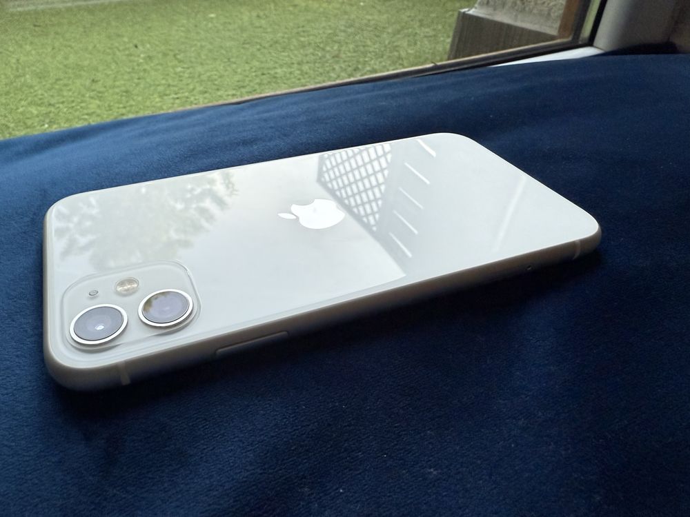 Iphone 11 64gb, biały Iphone 11 super stan! Kompletny zestaw!