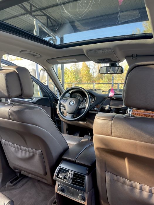 BMW X5 рест 2012 року