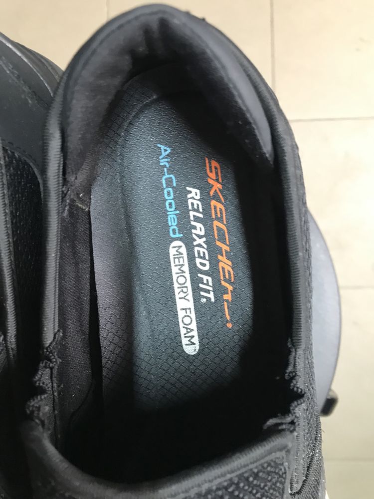 Продам чоловічі мокасіни skechers relaxed fit(45 розмір)