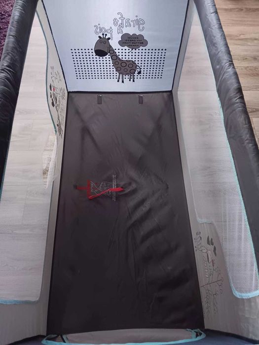 Łóżeczko turystyczne dziecięce składane