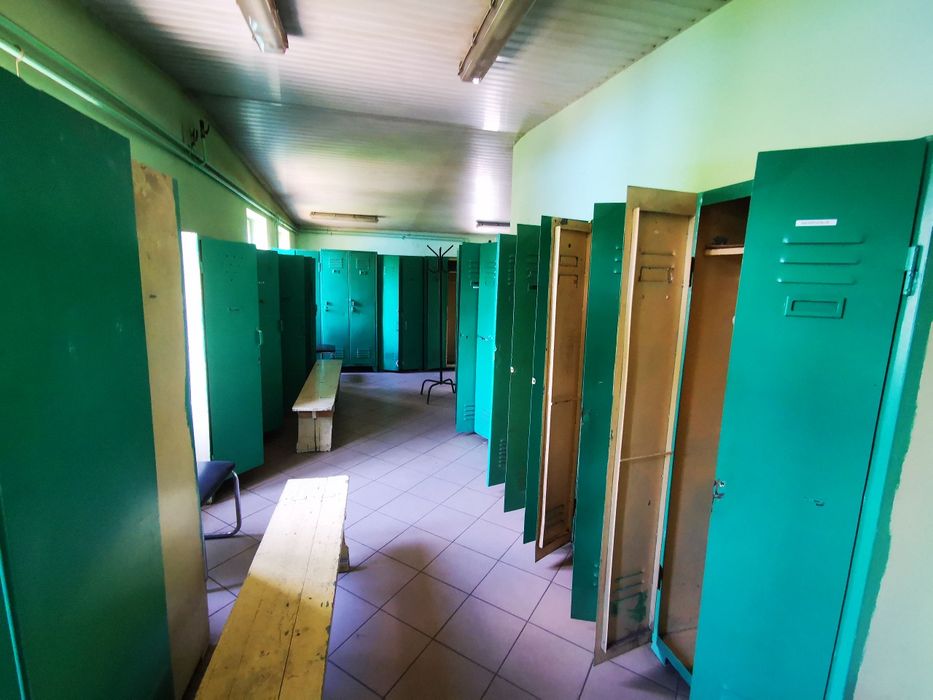 Hala Produkcyjno magazynowa pow  300 m2 suwnica 10T do wynajęcia