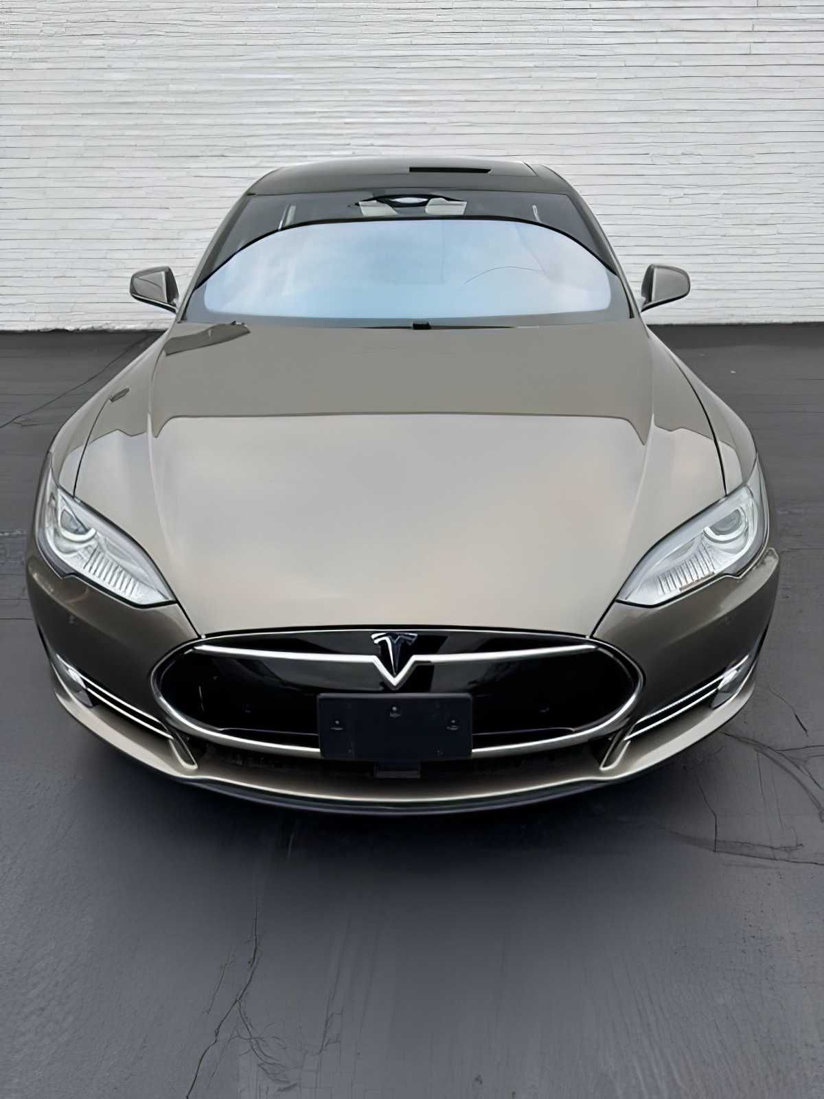 2015 Tesla Model S