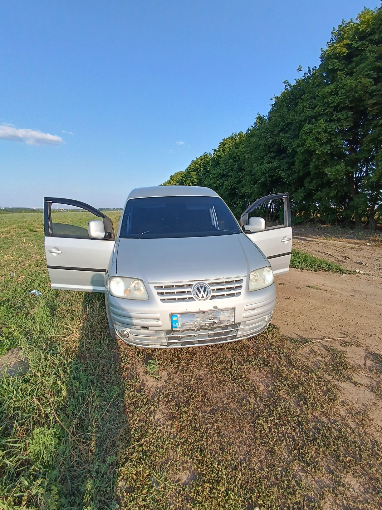 Volkswagen Caddy 2005 / 1.9 TDI