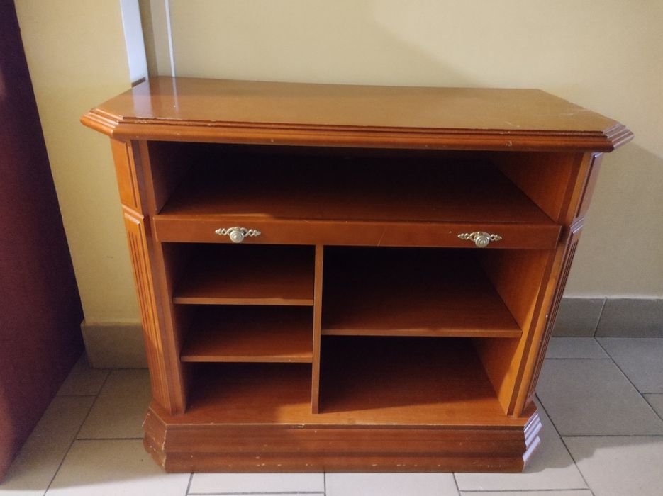 Szafka pod telewizor