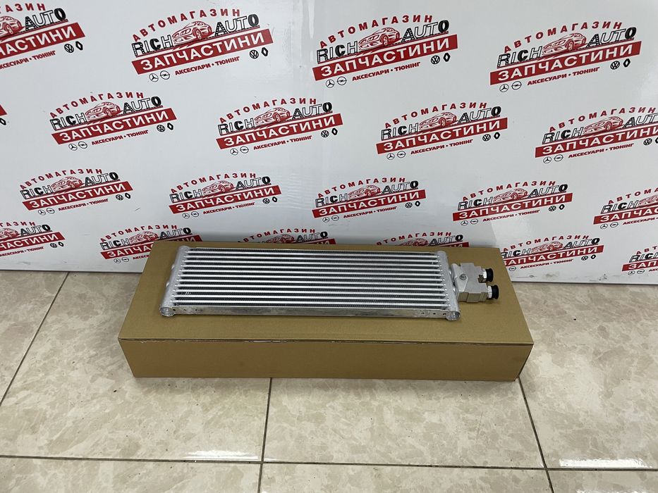 Радіатор акпп Vito