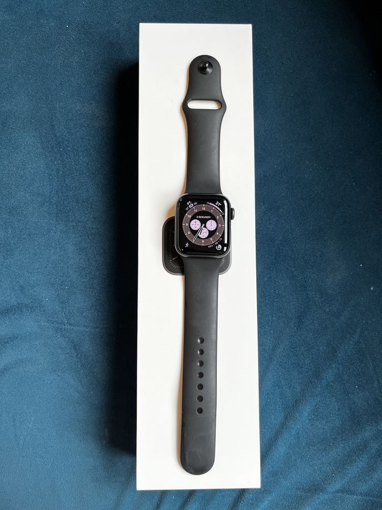 Apple Watch 5 40 mm LTE