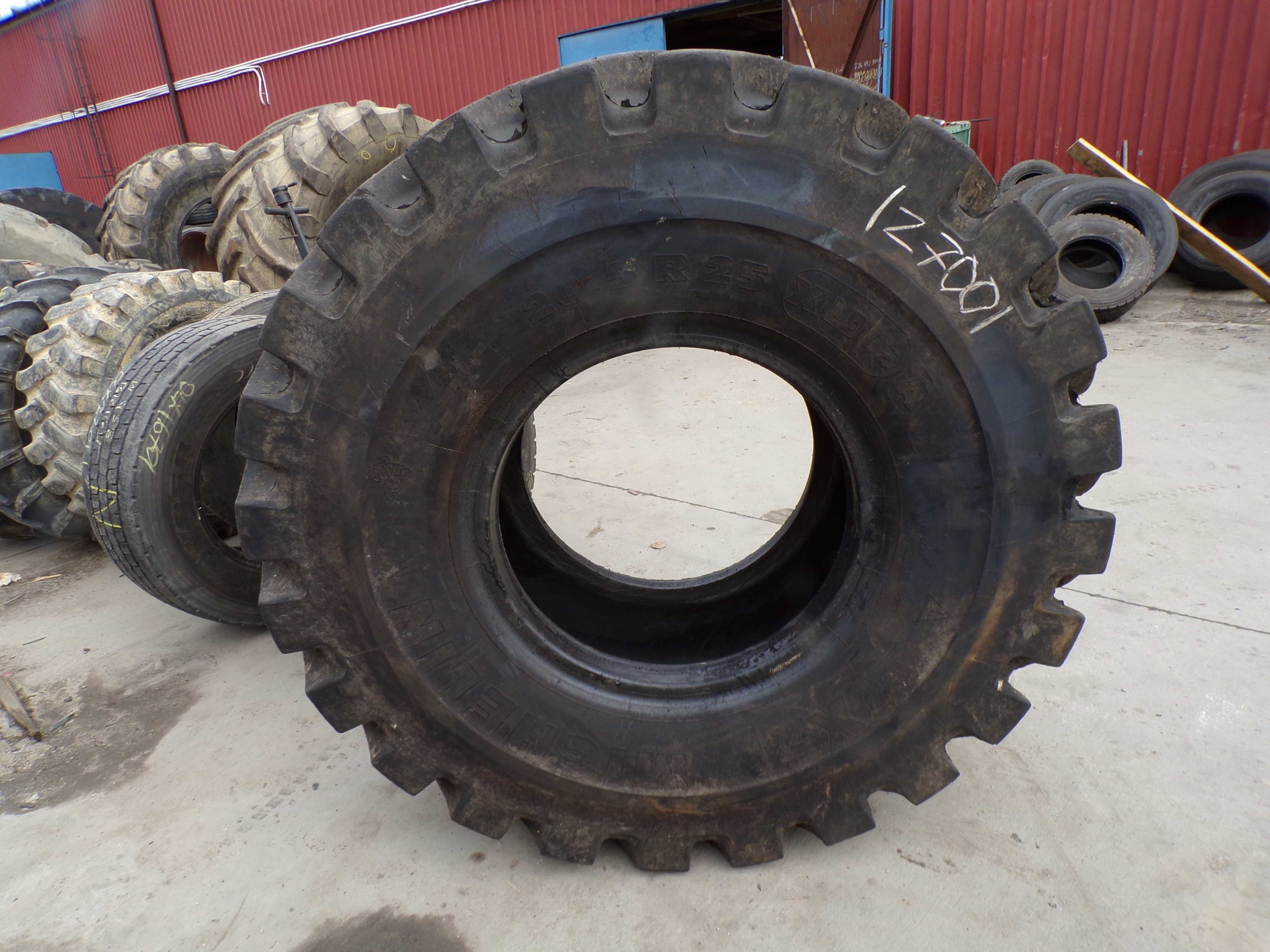 Opona 20.5R25 MICHELIN XLD D2 A (2700 netto)