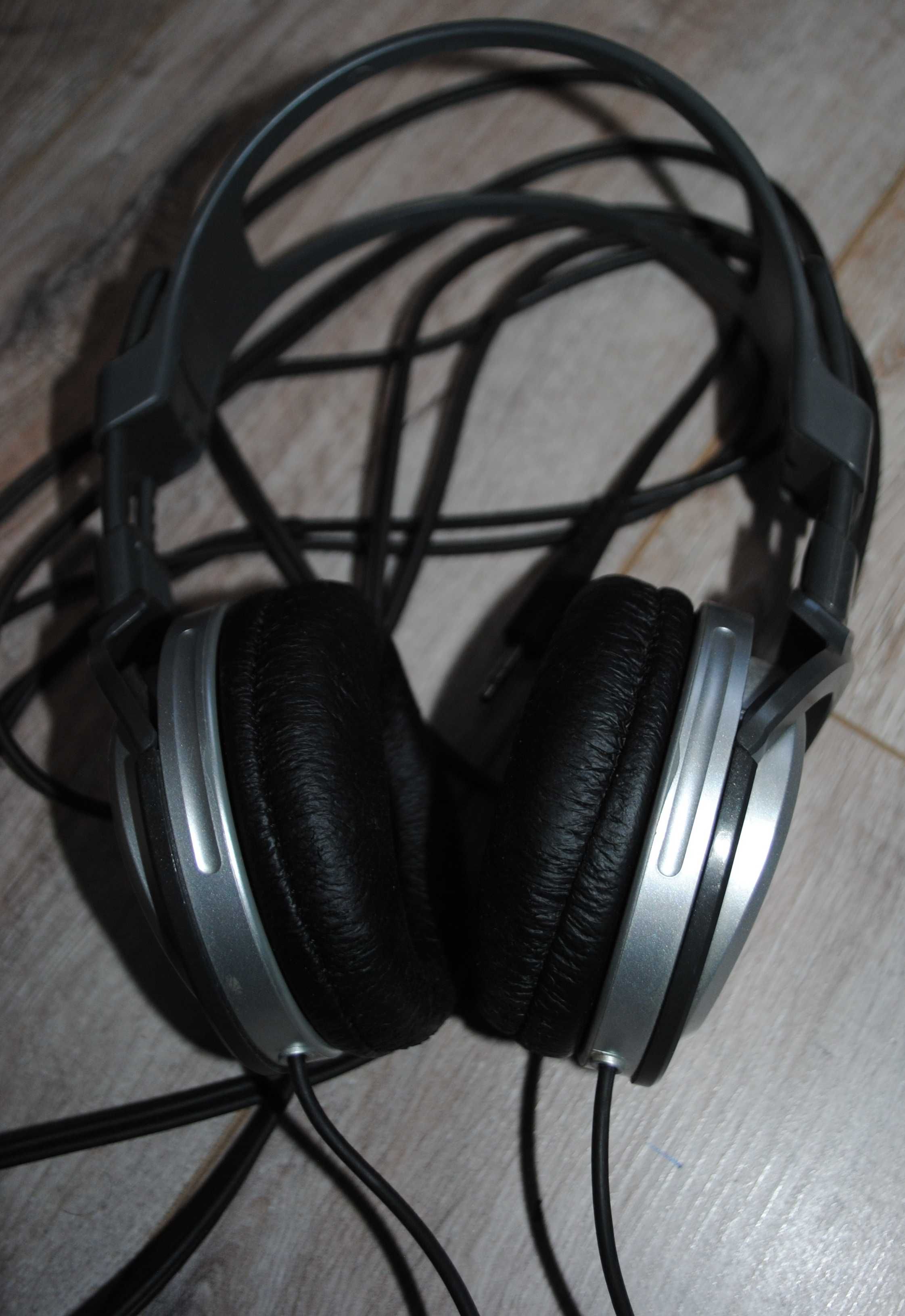 Навушники студійні Sony MDR-XD100 для гри, фільмів, музики.