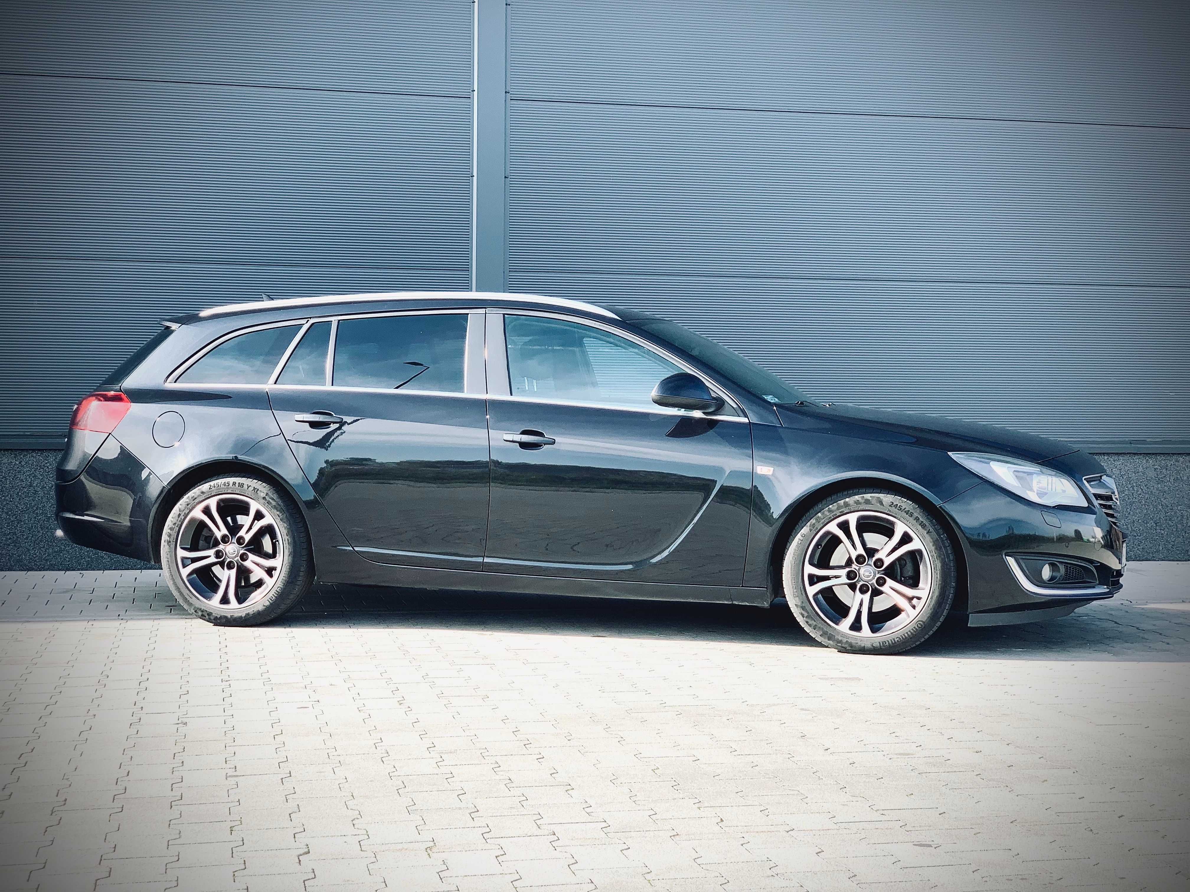 Wypożyczania samochodów / wynajem aut / Opel Insignia od 110 zł/doba
