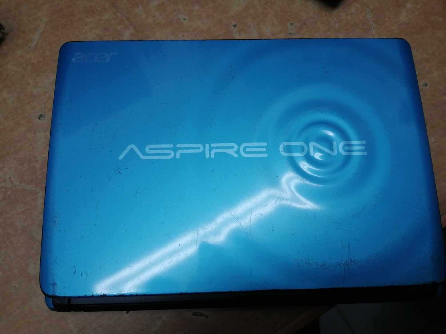 Acer Aspire One D270