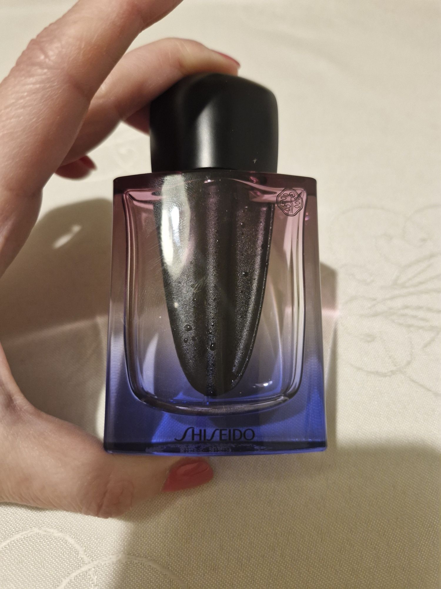 Flakon po perfumach Shiseido Ginza