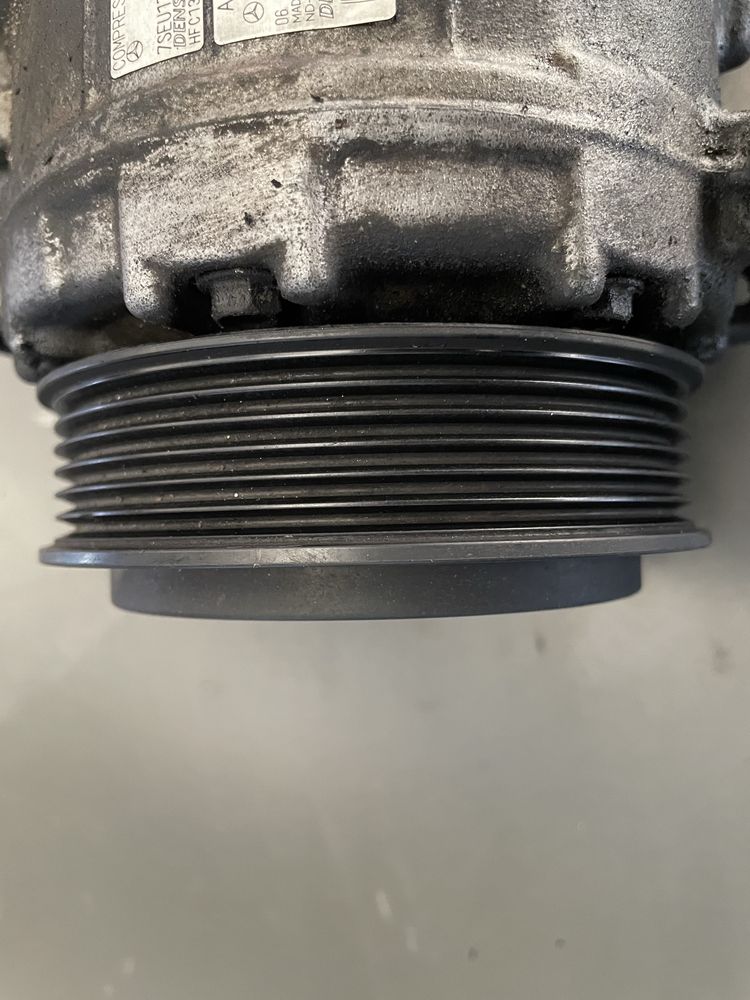 Pompa Sprezarka klimatyzacji Mercedes S klasa w221 5.5 v8 3.5 v6