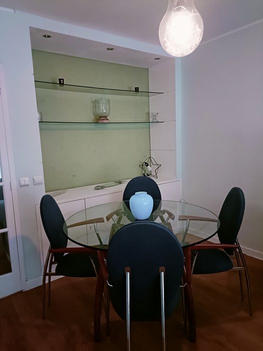 Arrendo quarto  em Leça perto do marsshoping