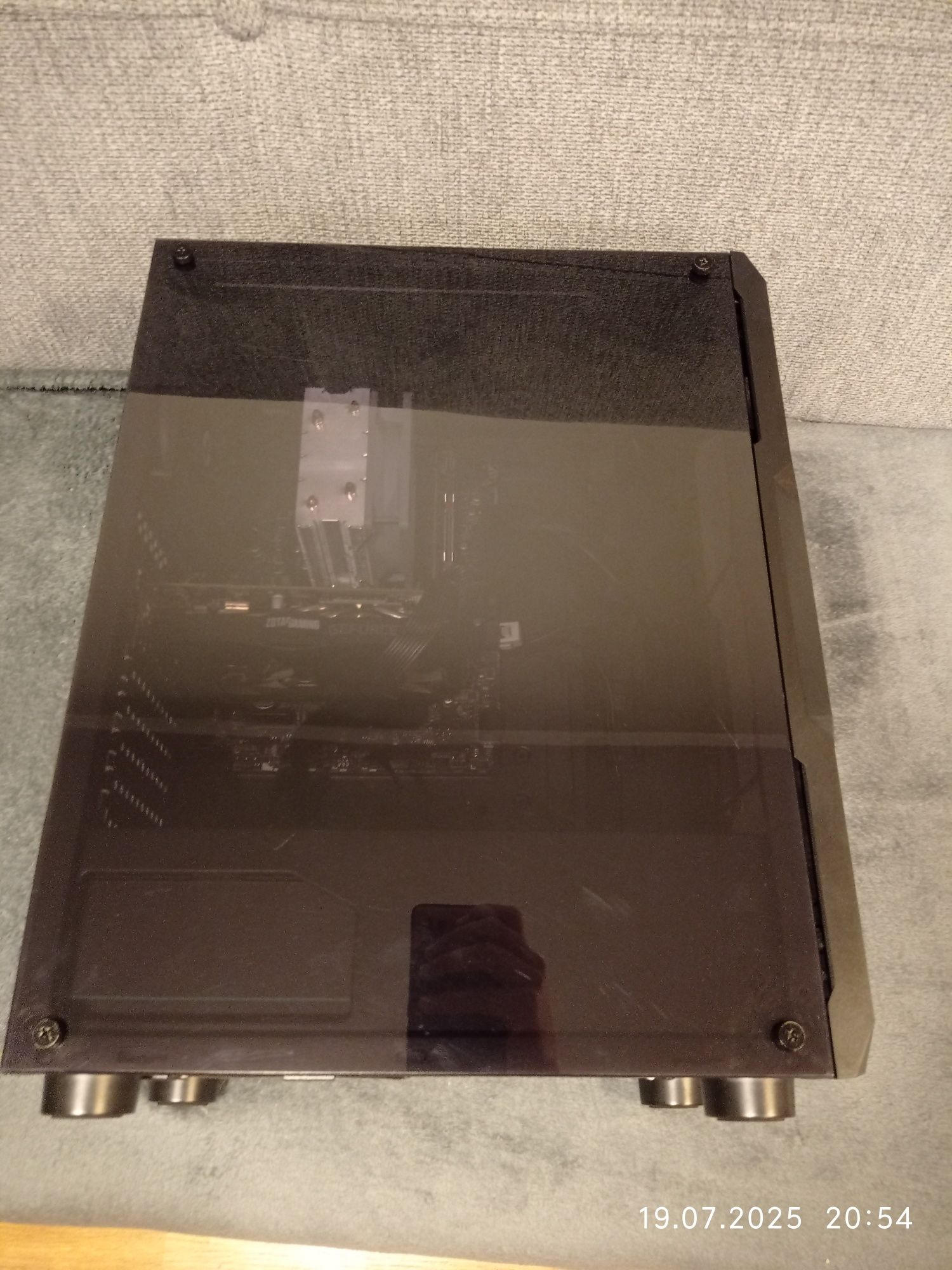 Komputer Gamingowy i3-10100f+GTX 1660 Super