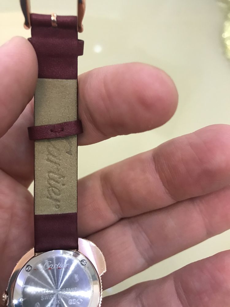 Часы Cartier
