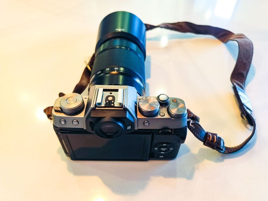 Fujifilm X-T100 Dark Silver+ 2 Lentes (15-45mm & 50-230mm)