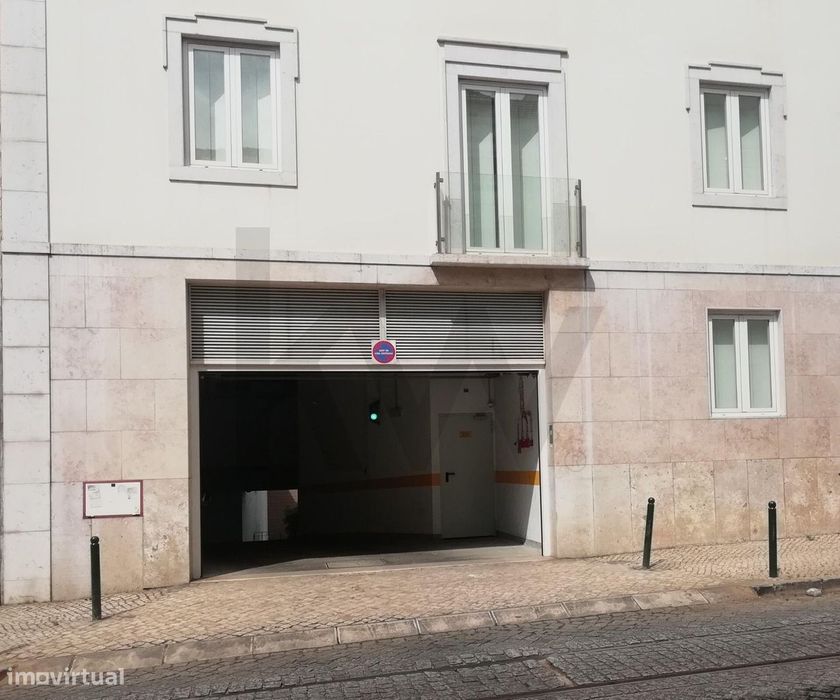 Lugar De Garagem | Arrendamento| Estrela | Lisboa