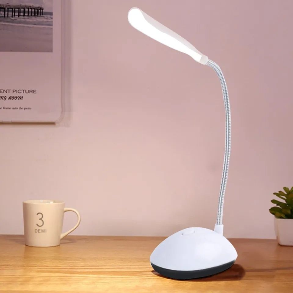 Lampka biurkowa LED nocna elastyczna regulowana chrom biała mała