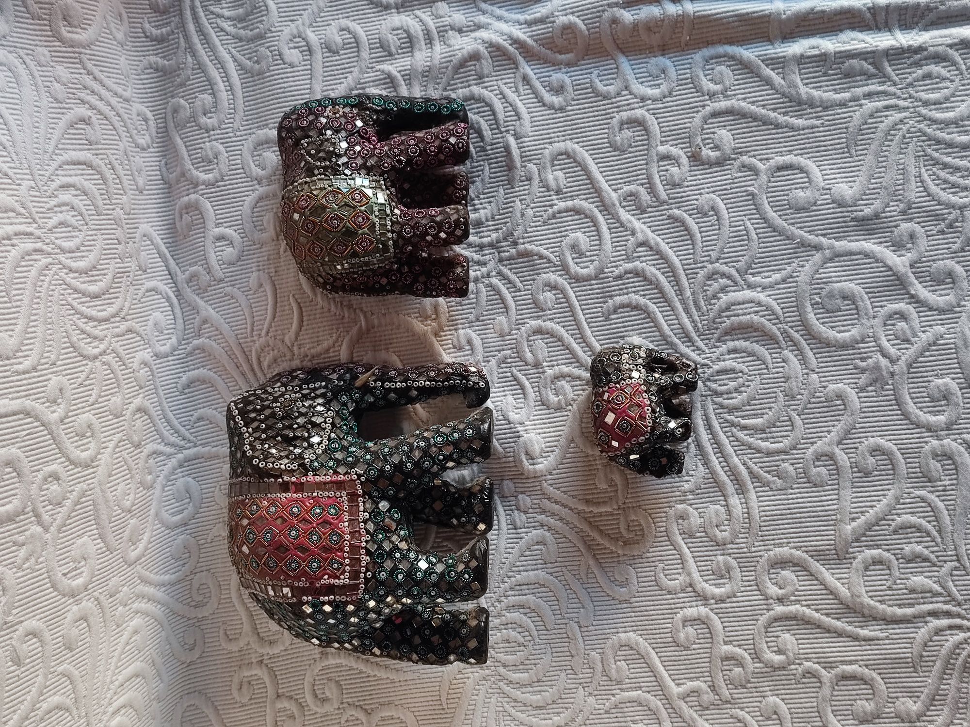 Conjunto de 3 elefantes